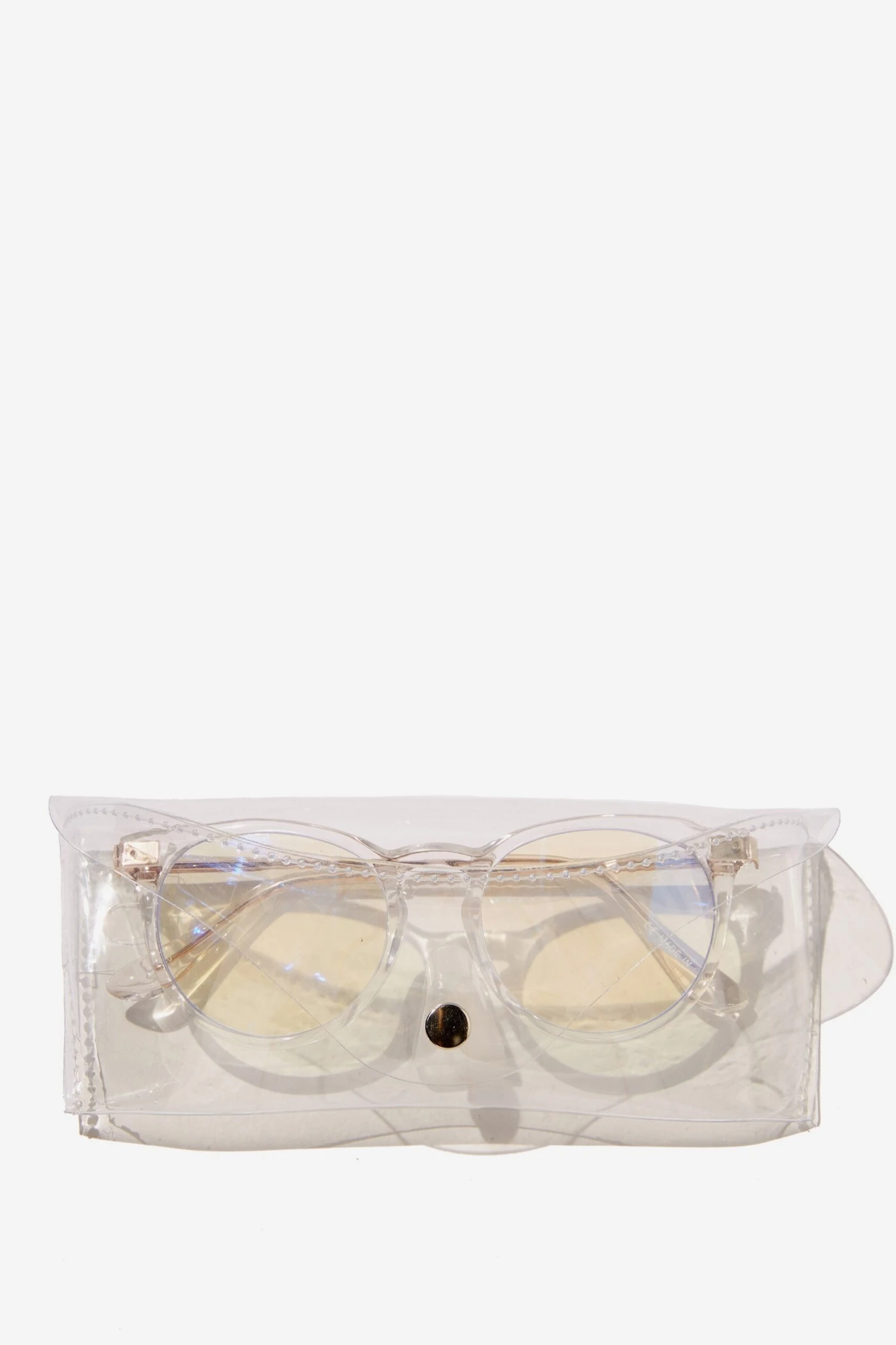 Typo Tech Accessories Easy Eye Remi Blue Light Glasses 6 Typo Tech Accessories Easy Eye Remi Blue Light Glasses - Image 4